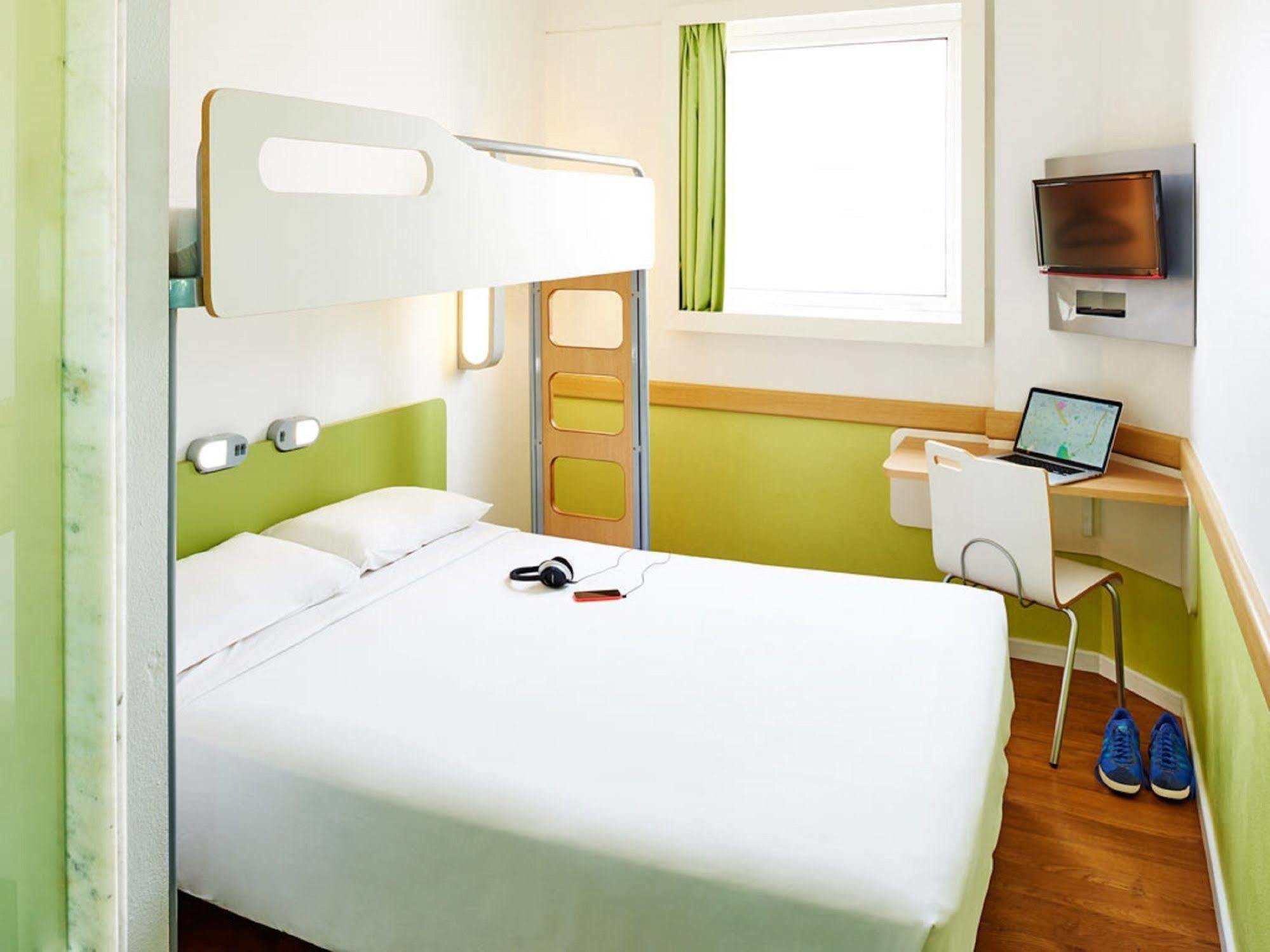 Ibis Budget - Данденонг Экстерьер фото